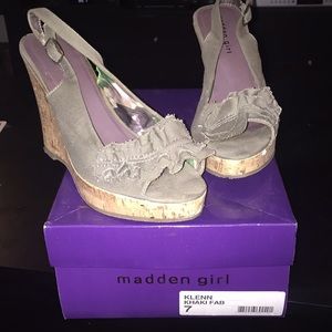 Madden Girl Wedges